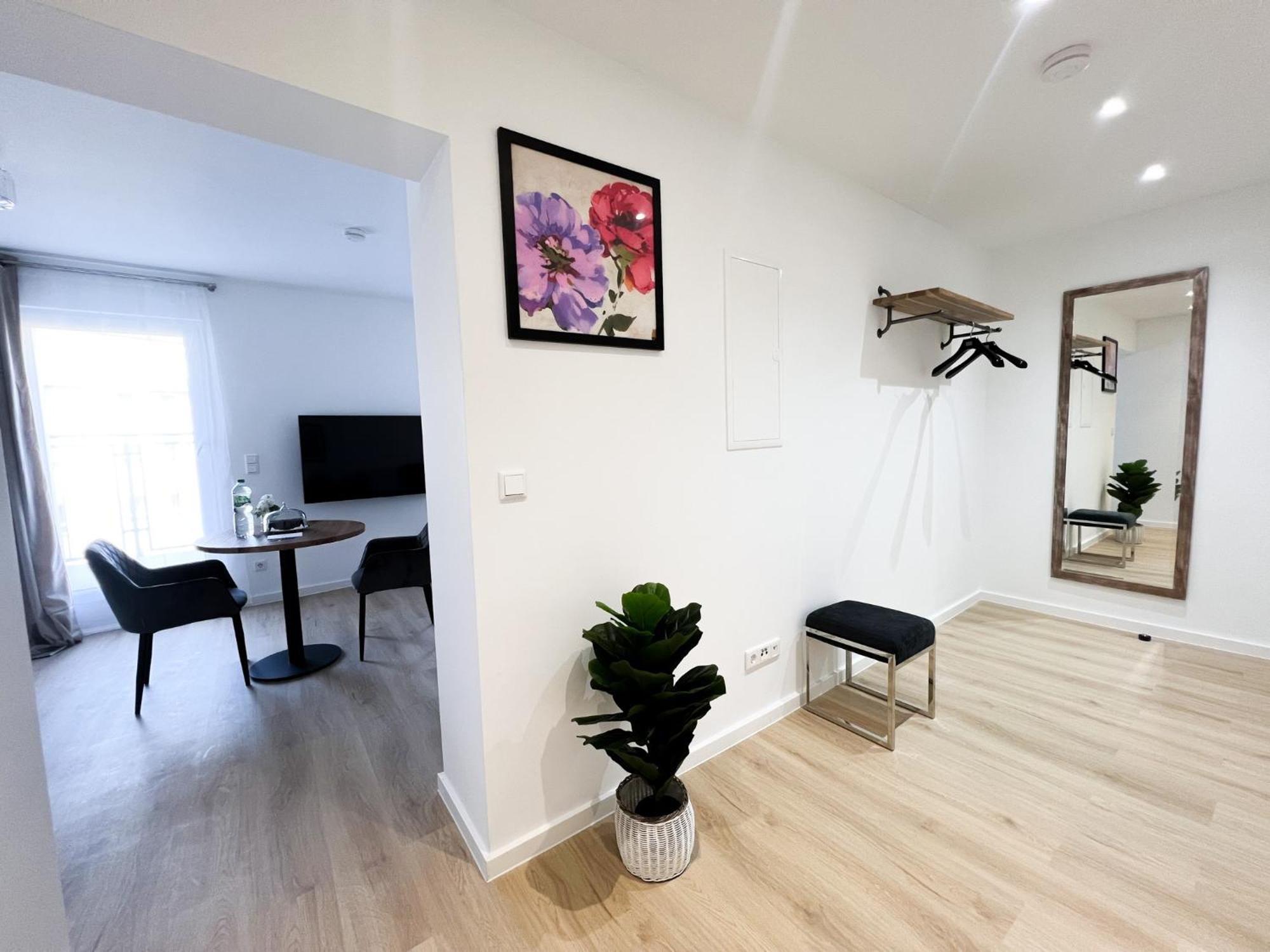 Apartment Duesseldorf City Exterior photo